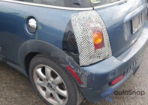 2010 Mini Cooper S from USA, damaged, VIN WMWMF7C50ATX42301